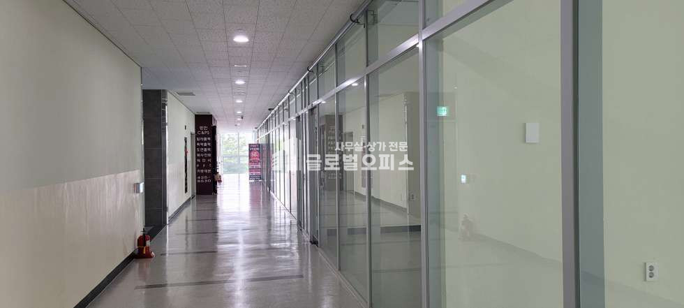 경기 안양동안구 평촌동 평촌 K-비즈리움 상가 (20평) 월세 월세 매물번호 10016 사진 7
