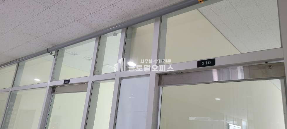 경기 안양동안구 평촌동 평촌 K-비즈리움 상가 (20평) 월세 월세 매물번호 10015 사진 10