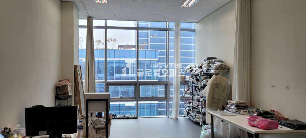 경기 안양동안구 호계동 호계 데시앙 플렉스 월세 12평 월세 매물번호 10063 사진 2
