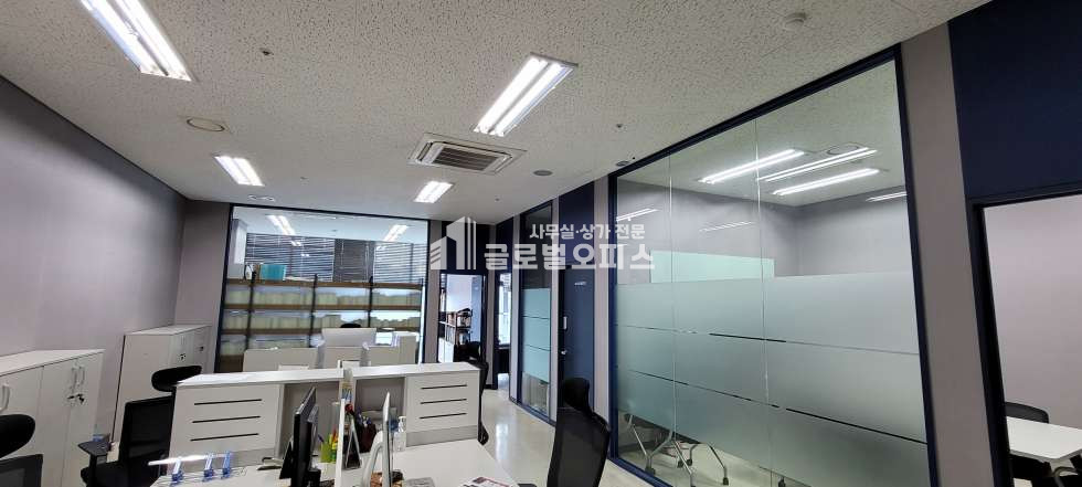 경기 안양동안구 관양동 디지털엠파이어 월세 30평 월세 매물번호 10061 사진 2