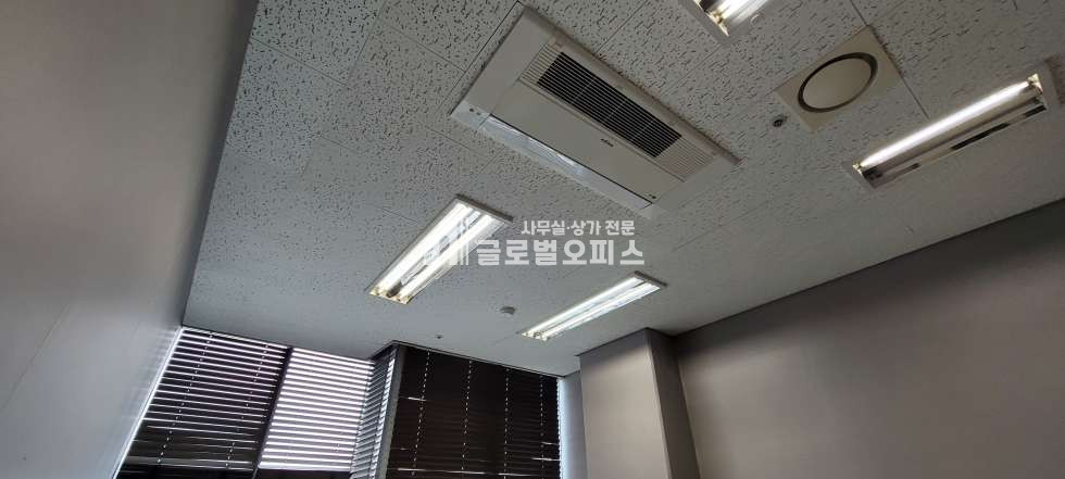경기 안양동안구 관양동 디지털엠파이어 월세 30평 월세 매물번호 10061 사진 6
