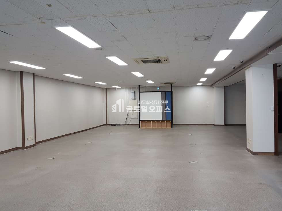 경기 안양동안구 관양동 관양 두산벤처다임 (83평) 월세 월세 매물번호 10014 사진 2