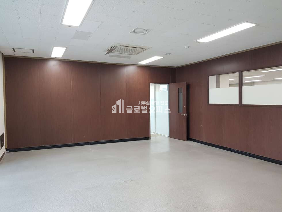 경기 안양동안구 관양동 관양 두산벤처다임 (83평) 월세 월세 매물번호 10014 사진 5