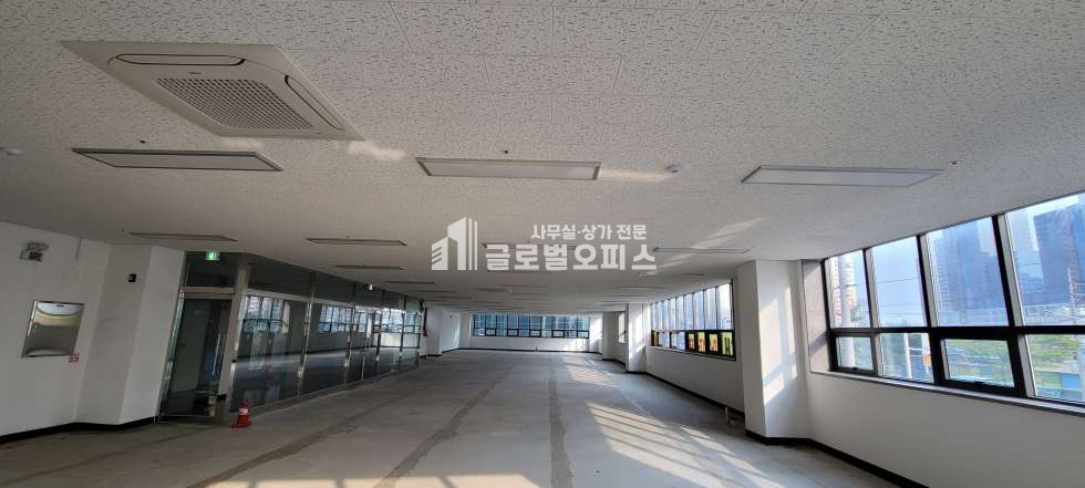 경기 안양동안구 비산동 비산동 도로변 상가 월세 144평 월세 매물번호 10113 사진 11