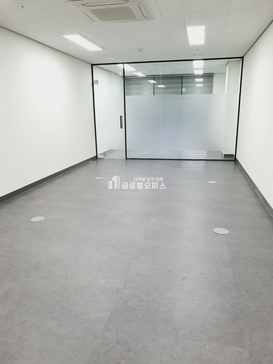 경기 안양만안구 안양동 1432 B동 안양아이에스비즈센트럴 16평 인테리어완비된 월세 월세 매물번호 10174 사진 4