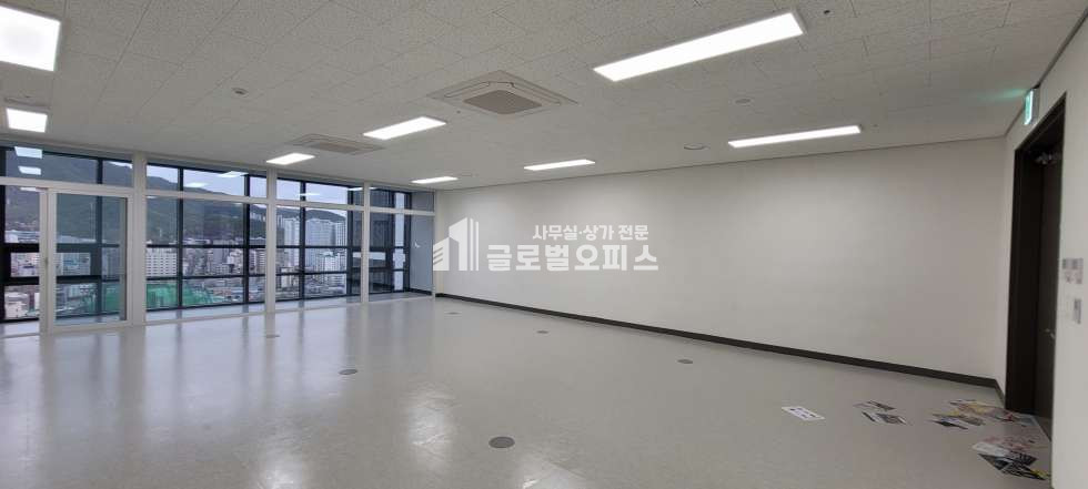 경기 안양만안구 안양동 1432 B동 안양아이에스비즈센트럴 전용 25평 월세 월세 매물번호 10180 사진 9