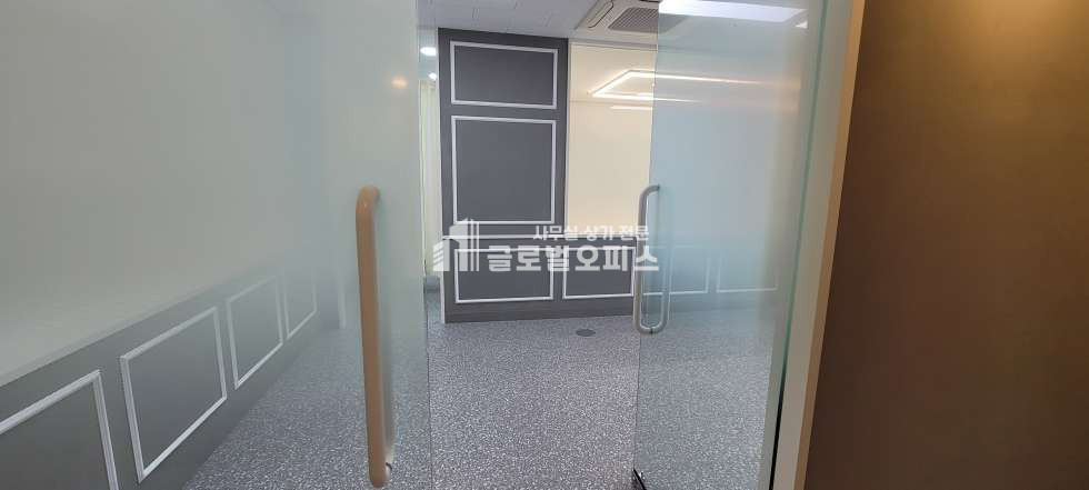 경기 안양만안구 안양동 1432 A동 안양아이에스비즈센트럴 전용 33평 월세 월세 매물번호 10193 사진 4
