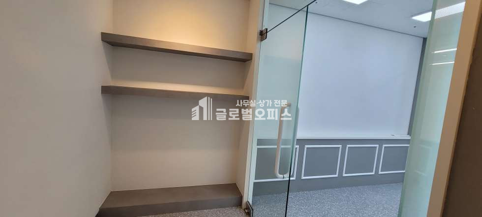 경기 안양만안구 안양동 1432 A동 안양아이에스비즈센트럴 전용 33평 월세 월세 매물번호 10193 사진 5