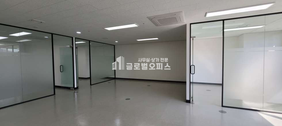 경기 안양만안구 안양동 1432 A동 안양아이에스비즈센트럴 전용 33평 월세 월세 매물번호 10196 사진 3