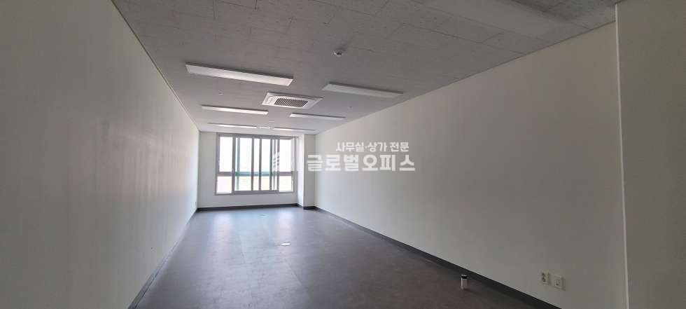 경기 과천시 중앙동 38 힐스테이트 과천중앙 전용27평 월세 월세 매물번호 10241 사진 3