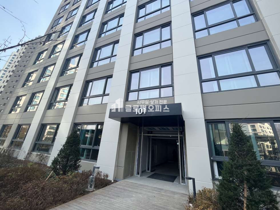 경기 과천시 중앙동 38 힐스테이트 과천중앙 전용 40평 근린생활시설 사무실 월세 매물번호 10245 사진 7