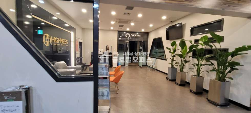 경기 안양동안구 관양동 1746-3 전용 342평 근린생활시설 상가 (헬스클럽,스크린골프,연습장 추천) 월세 월세 매물번호 10262 사진 3