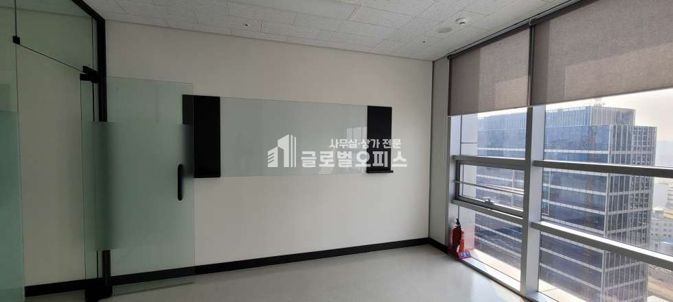 경기 안양동안구 호계동 555-2 금정역 SK-V1 2차 전용 14평 월세 (풀인테리어) 월세 매물번호 10281 사진 3