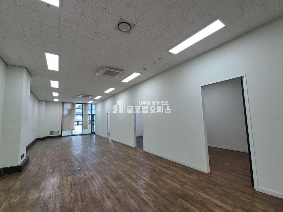 경기 안양동안구 관양동 전용40,룸3,탕비실, 풀인테리어 사무실 ,평당금액 저렴한 사무실 월세 매물번호 10323 사진 3