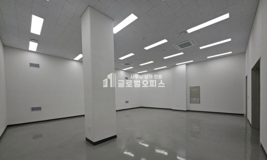 경기 안양동안구 호계동 전용26평, 드라이브인 호실, 호실앞 승하차 가능 월세 매물번호 10327 사진 1