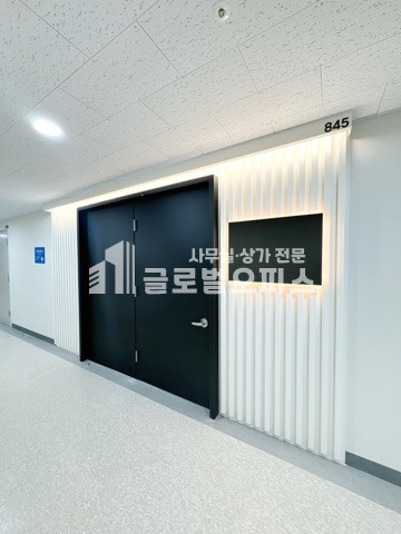 경기 안양동안구 호계동 555-26 전용18평, 룸1+업무공간 (풀인테리어) 완전 세련된 사무실 월세 매물번호 10342 사진 3
